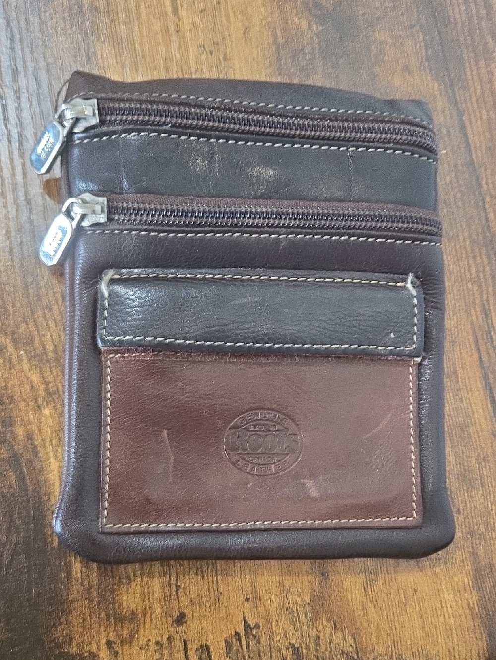 Roots Brown Two-Tone Leather Men’s Crossbody Pouch
